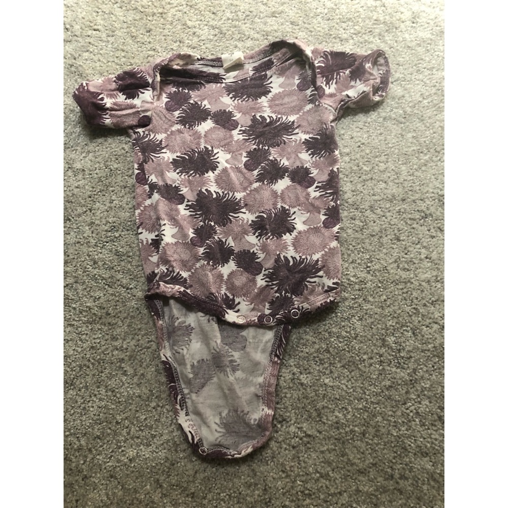 Kate Quinn bamboo bodysuit 3-6 months lilac sea anemones